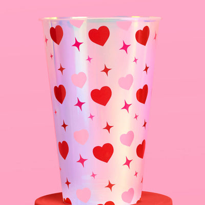 Lucky in Love Cups - 16 plastic cups