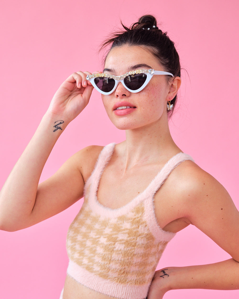 Laced In Love Pack - sunglasses + lace bow