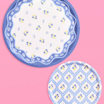 Coastal Plates - 32 paper plates, 2 sizes