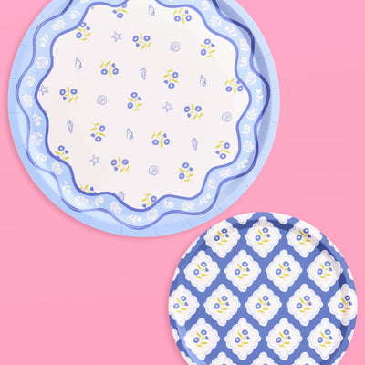Coastal Plates - 32 paper plates, 2 sizes