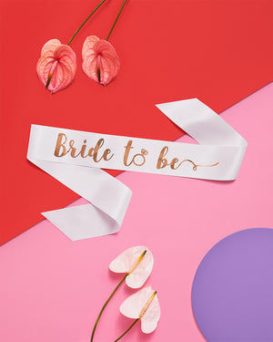 Gettin’ Hitched Kit -  gold bach party kit