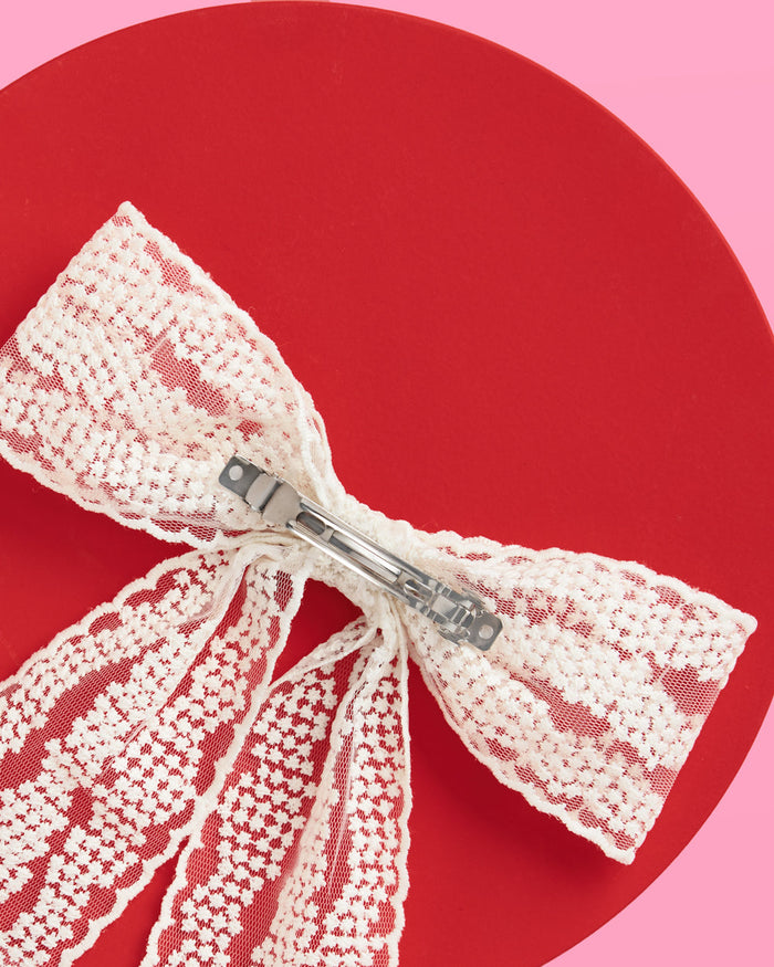 Laced In Love Pack - sunglasses + lace bow