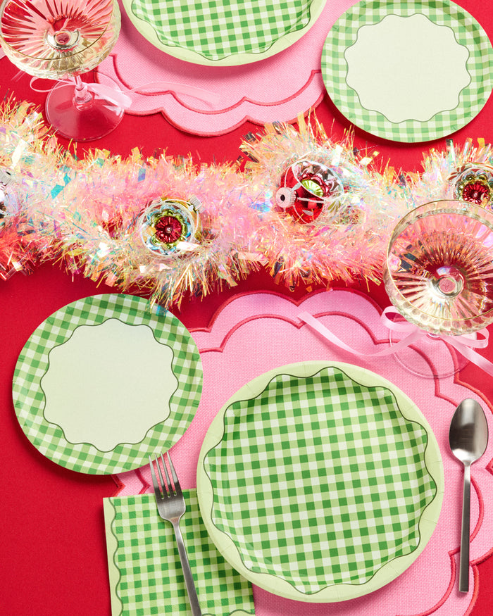 Christmas Cottage Plates Set - 32 paper plates, 2 sizes
