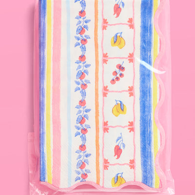 Italian Capri Napkins - 25 wavy edge napkins