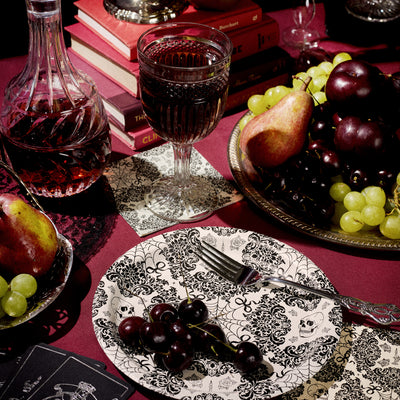 Romantic Horror Plates - 25 paper plates
