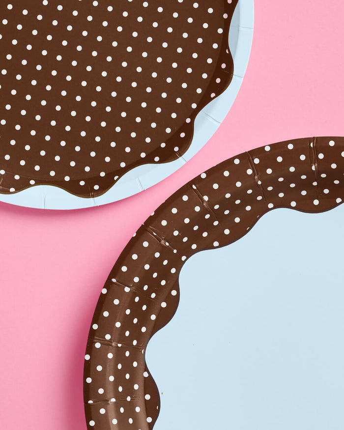 Cocoa Polka Dot - 32 Plates
