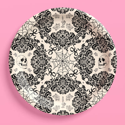 Romantic Horror Plates - 25 paper plates