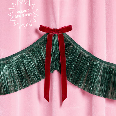 Xmas Bow Banner - fringe + velvet bows