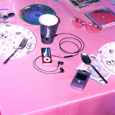 That's Hot Tablecloth - washable table cover