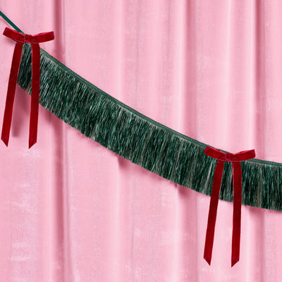 Xmas Bow Banner - fringe + velvet bows