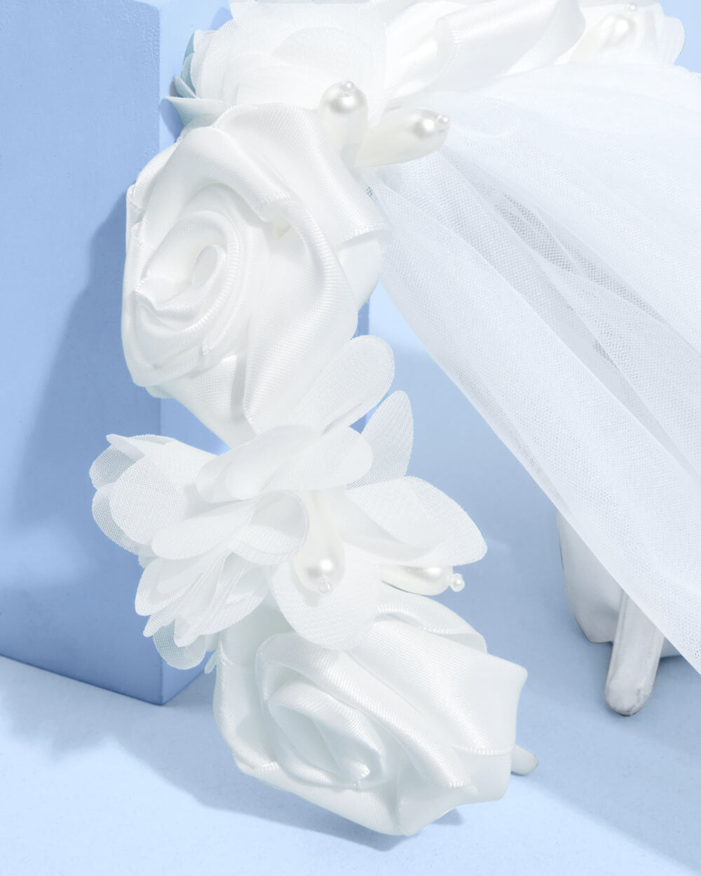 The Rosette Veil - premium headband w. tulle veil