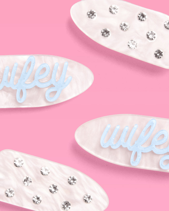 Wifey Beauty Clips - 4 pc acrylic hair clips