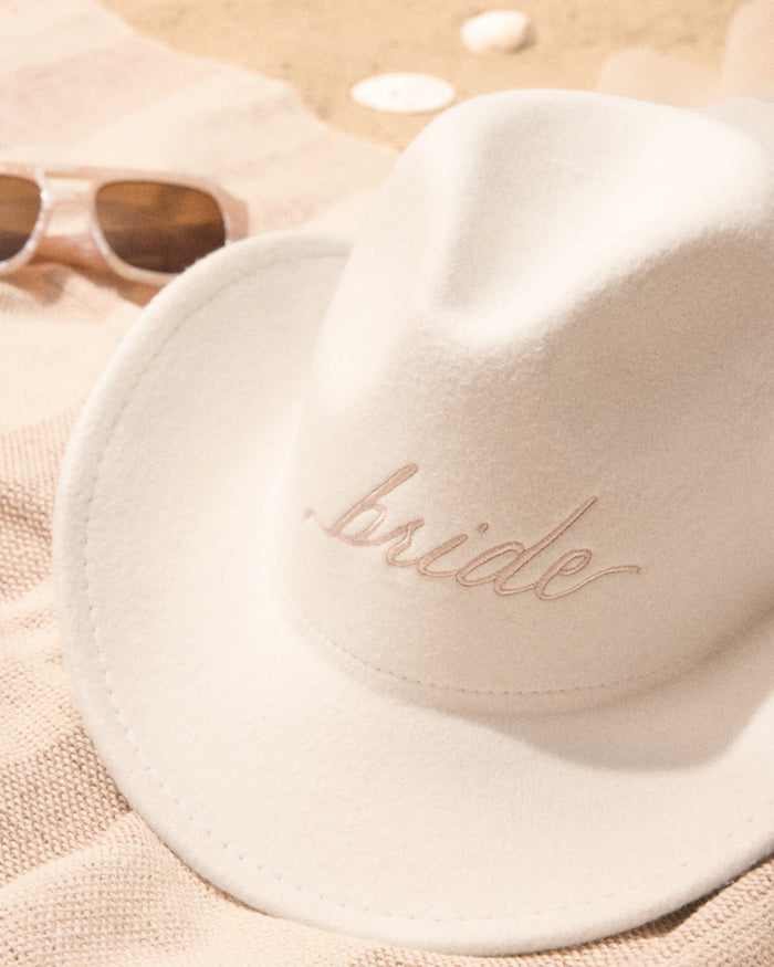 Bride Cowgirl Hat - embroidered felt hat + veil