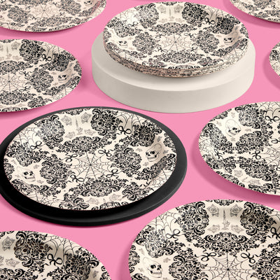 Romantic Horror Plates - 25 paper plates