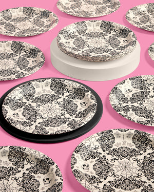 Romantic Horror Plates - 25 paper plates