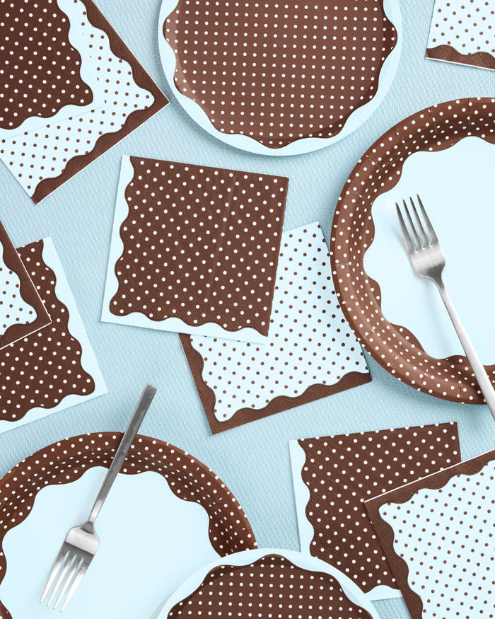 Beary Sweet Napkins - 24 polka dot paper napkins