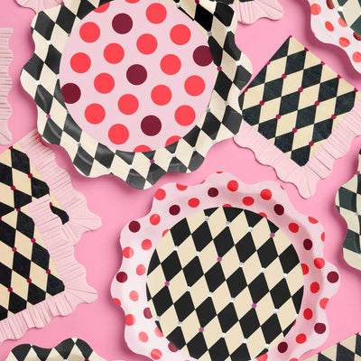 Mayhem Plates - 24 paper plates