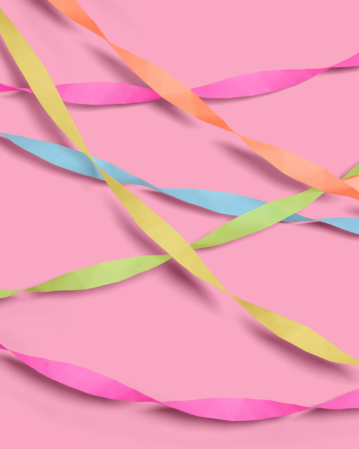 Pool Party Streamers - 5 crepe paper rolls