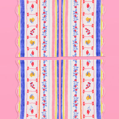 Italian Capri Napkins - 25 wavy edge napkins