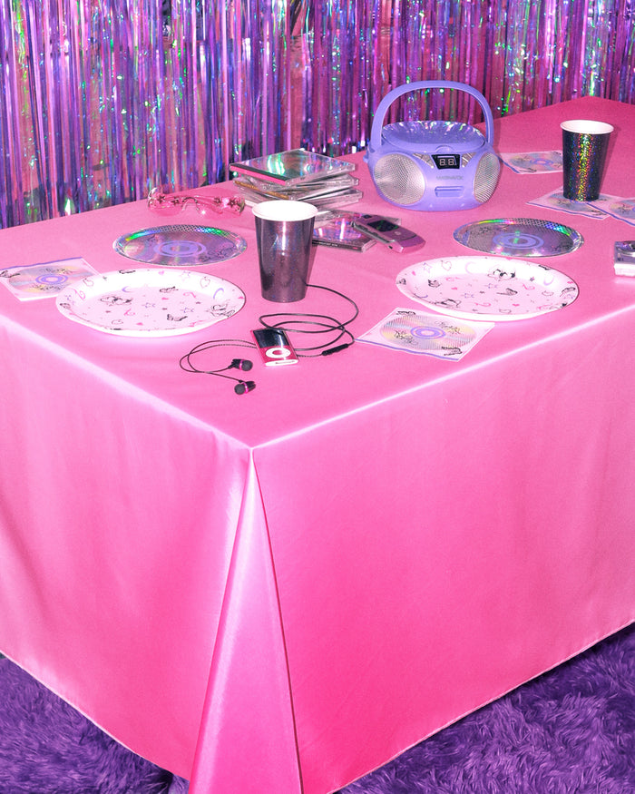That's Hot Tablecloth - washable table cover