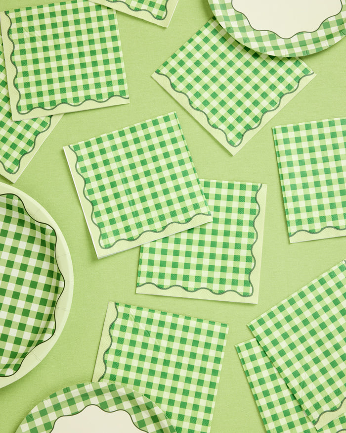 Christmas Cottage Napkins - 25 paper napkins