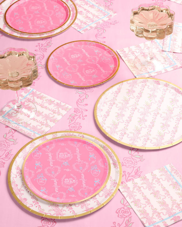 Romance Plates - 32 paper plates, 2 sizes