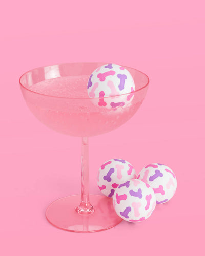 Cute Pong Pack - 12 glasses + 4 pong balls