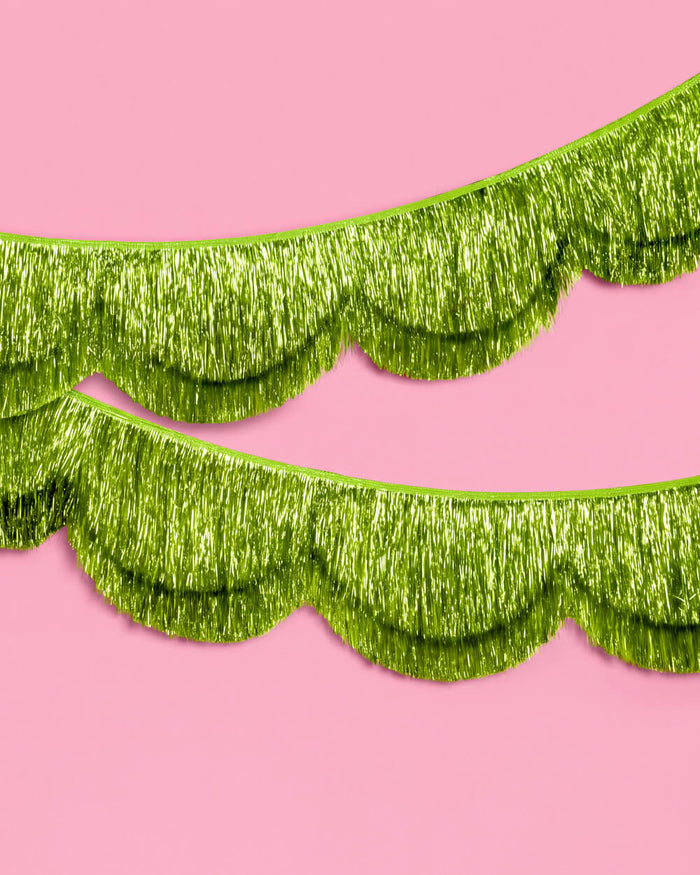 Limelight Scallop Banner - Fringe Banner