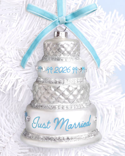 Just Married 2026 - glass ornament