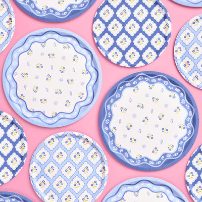 Coastal Plates - 32 paper plates, 2 sizes