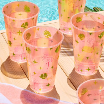 Palm Royale Cups - 16 plastic cups