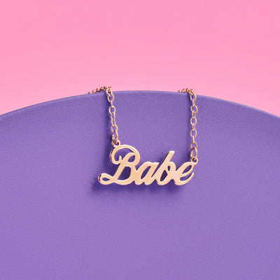 Babe Necklace Pack - 4 gold necklaces